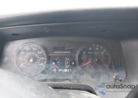 2010 Ford Crown Victoria Police/Police Interceptor z USA, uszkodzony, nr VIN 2FABP7BV4AX142382